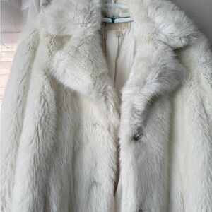 Michael Kors Elegant White Teddy Jacket